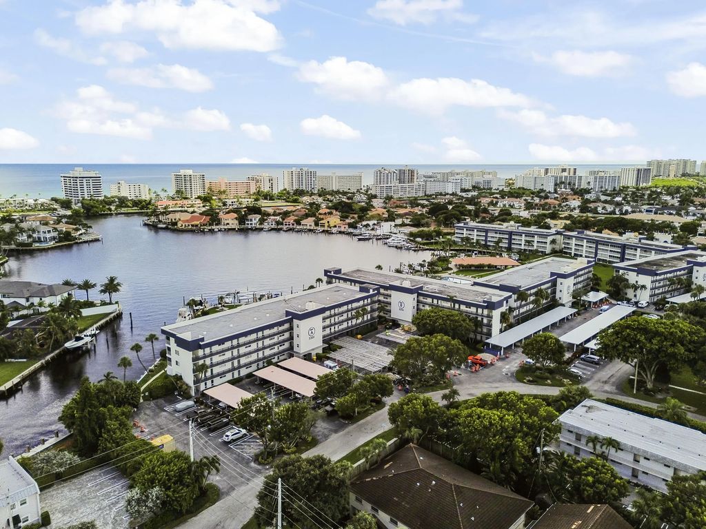 3351 Spanish Trail #413, Delray Beach
