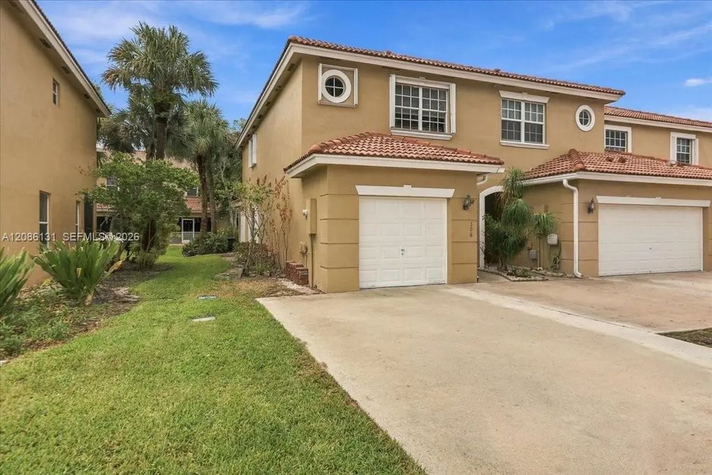 306 Sw 120th Avenue, Pembroke Pines