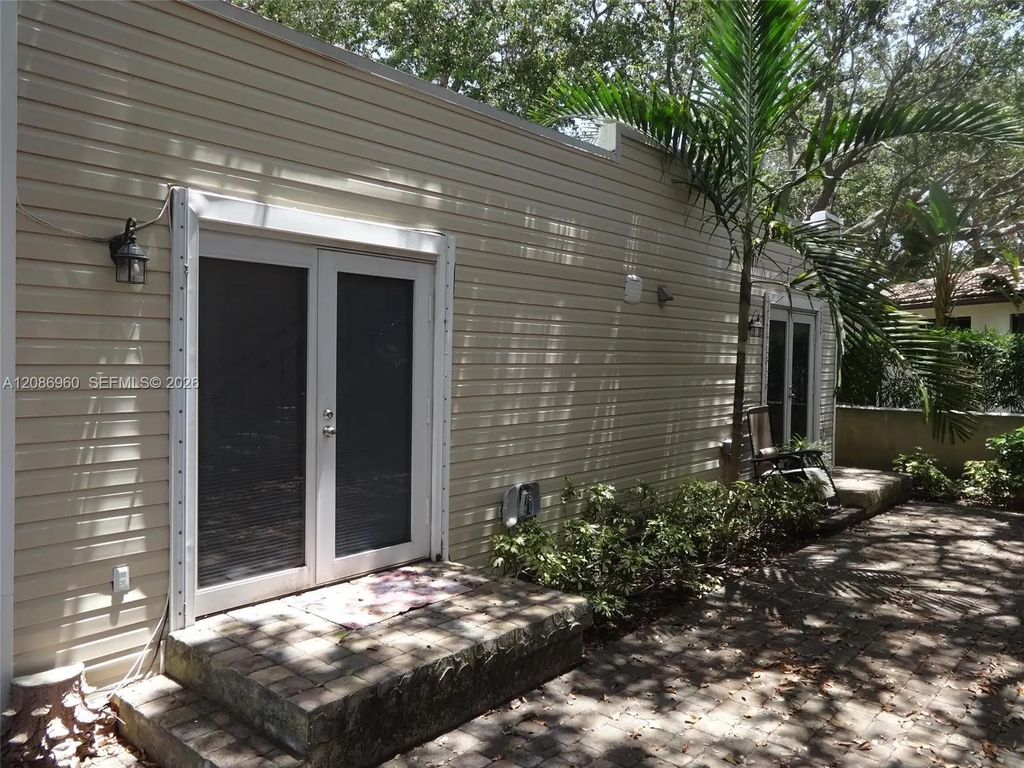 1212 Se 6th Street #1-4, Fort Lauderdale