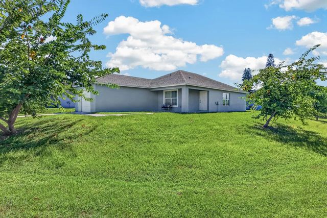 3 of 24 - 1974 Se Gena Road, Port St. Lucie, FL