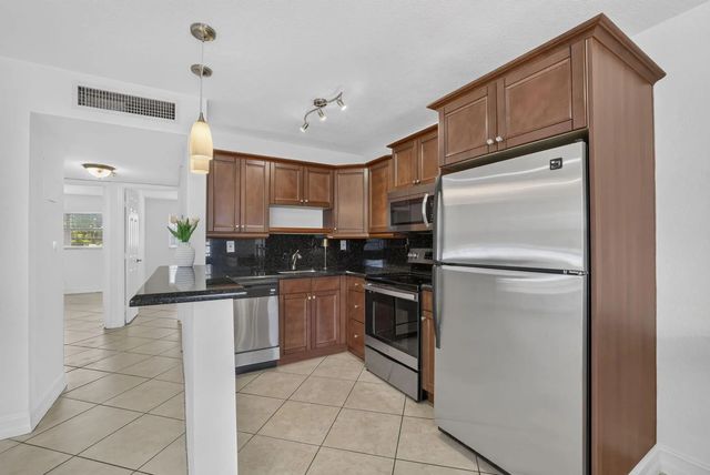 4051 Ne 13th Avenue Ne #76-3, Oakland Park