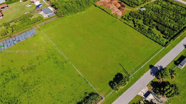 4 of 21 - 23240 Sw 209th Place, Homestead, FL