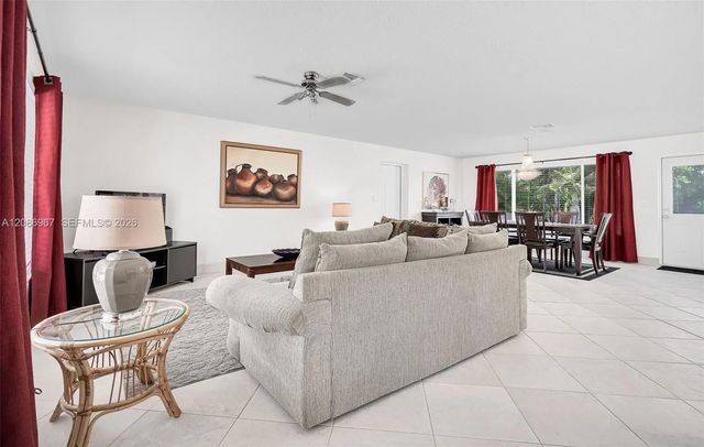 4 of 33 - 1031 Se 14th Drive, Deerfield Beach, FL
