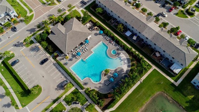 4 of 39 - 1231 Se 27th Terrace, Homestead, FL