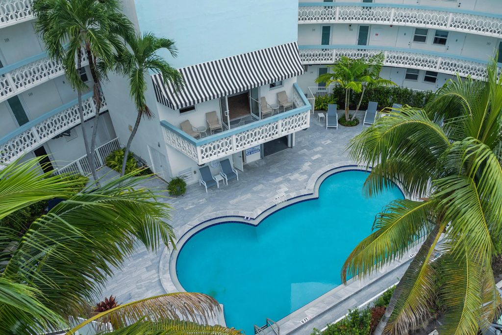 3250 Ne 28th Street #102, Fort Lauderdale