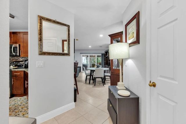 2 of 67 - 1375 Sw 48th Terrace, Deerfield Beach, FL