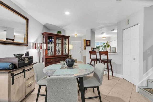 3 of 67 - 1375 Sw 48th Terrace, Deerfield Beach, FL