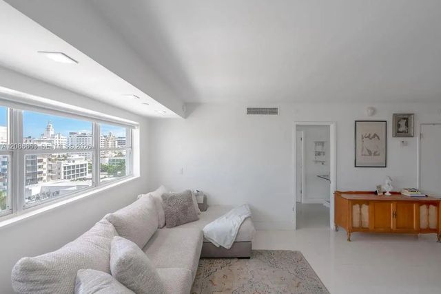 3 of 25 - 1881 Washington Avenue #11d, Miami Beach, FL