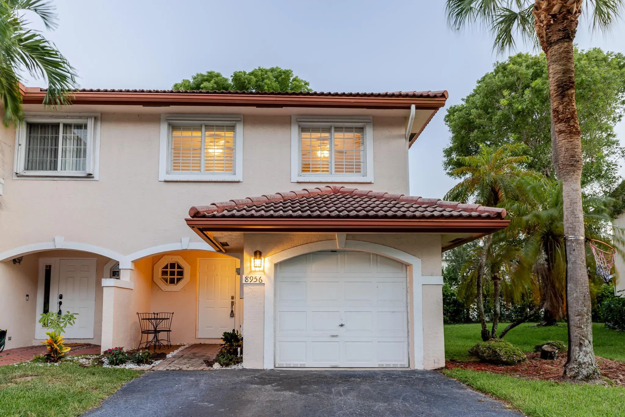 8956 Nw 38th Drive, Coral Springs