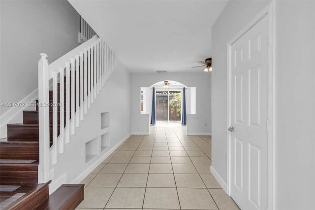 4 of 39 - 4873 Nw 107th Path, Doral, FL