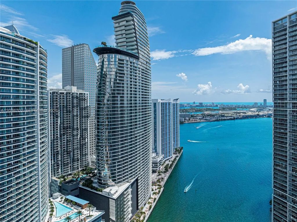 300 Biscayne Blvd Way #1106, Miami
