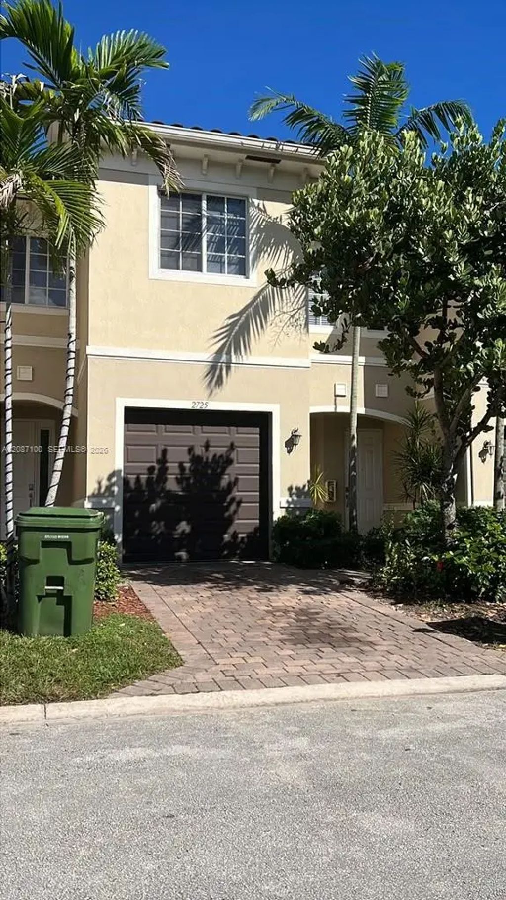 2735 Sw 81st Terrace #2725, Miramar