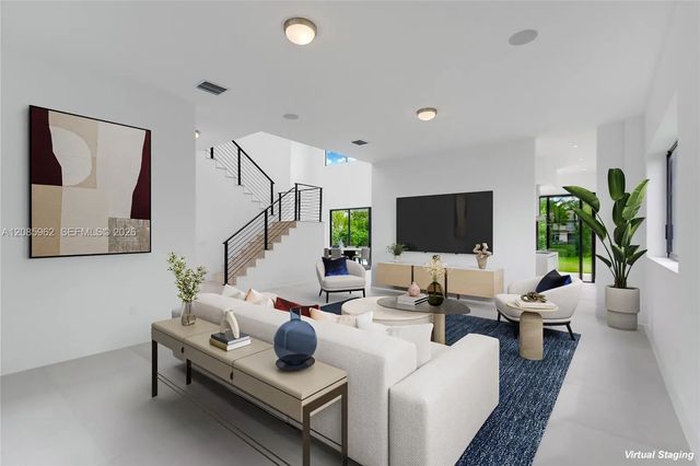 5 of 49 - 16492 Botaniko Drive S, Weston, FL