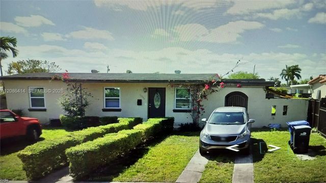 4 of 35 - 11260 Sw 57th Terrace, Miami, FL
