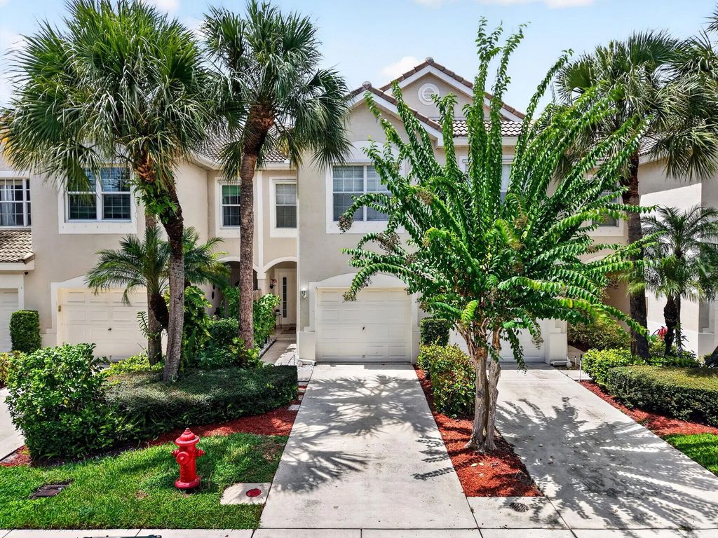 1074 Woodfield Road, Greenacres