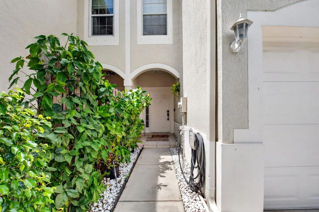 4 of 58 - 1074 Woodfield Road, Greenacres, FL