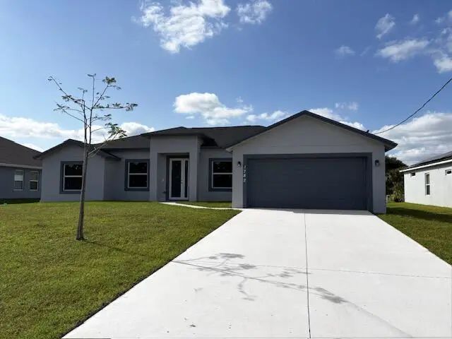 1782 Hallendale Avenue Sw, Palm Bay