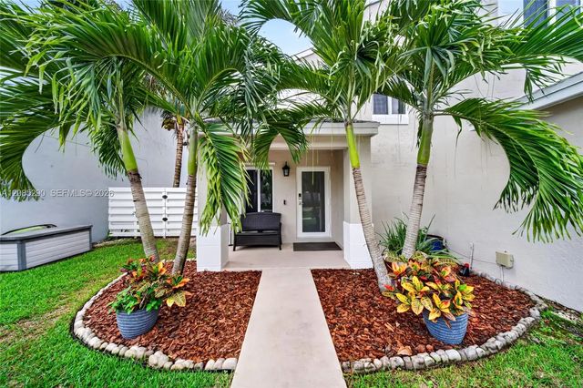 3 of 39 - 13746 Sw 145th Street, Miami, FL