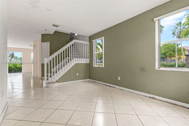 3 of 65 - 11401 Nw 76th Terrace, Doral, FL