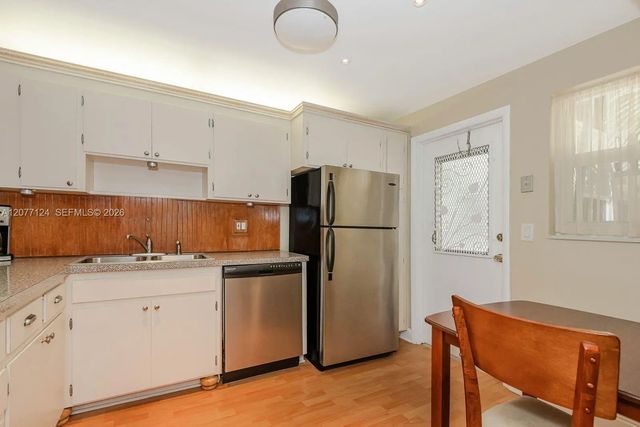 4 of 21 - 330 Se 2nd Street #101h, Hallandale Beach, FL