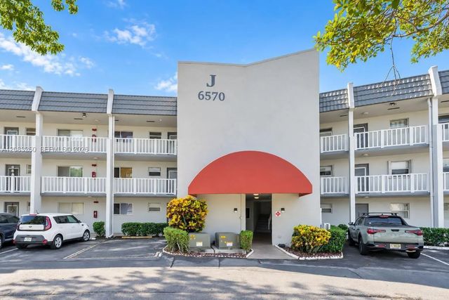 6570 Royal Palm Boulevard #302j, Margate