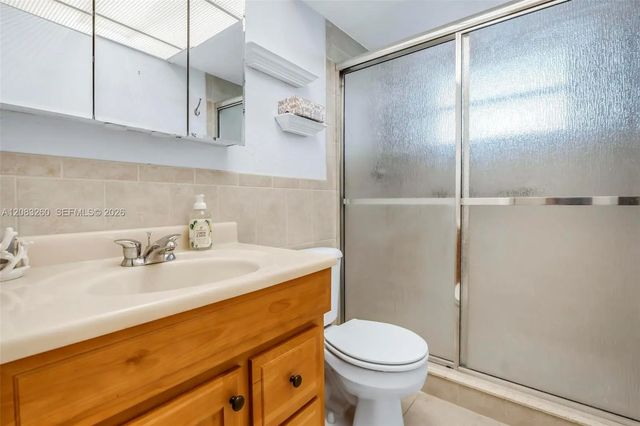 4 of 47 - 6570 Royal Palm Boulevard #302j, Margate, FL