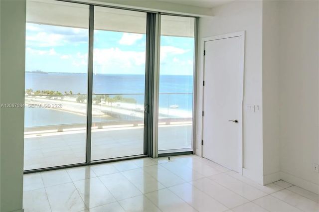 5 of 26 - 175 Se 25th Road #1002, Miami, FL