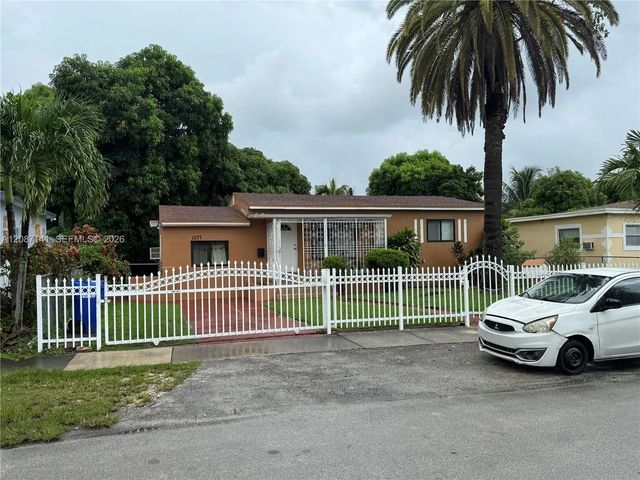 1077 Ne 157th Terrace, North Miami Beach