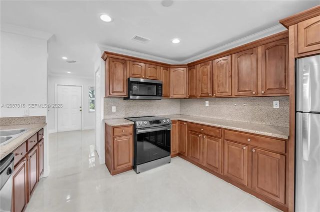 3 of 21 - 10667 Nw 45th Street #10667, Coral Springs, FL