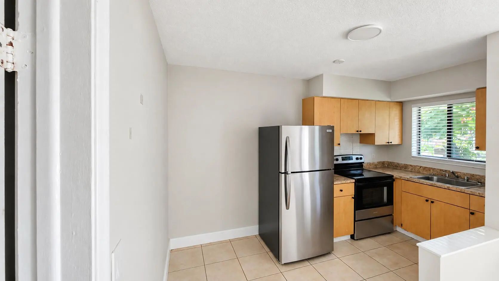 435 Nw 41st Street #2, Oakland Park