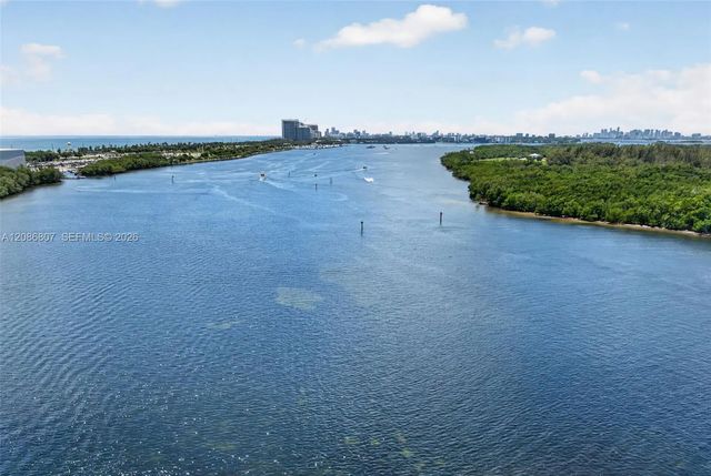 4 of 51 - 500 Bayview Drive #1420, Sunny Isles Beach, FL