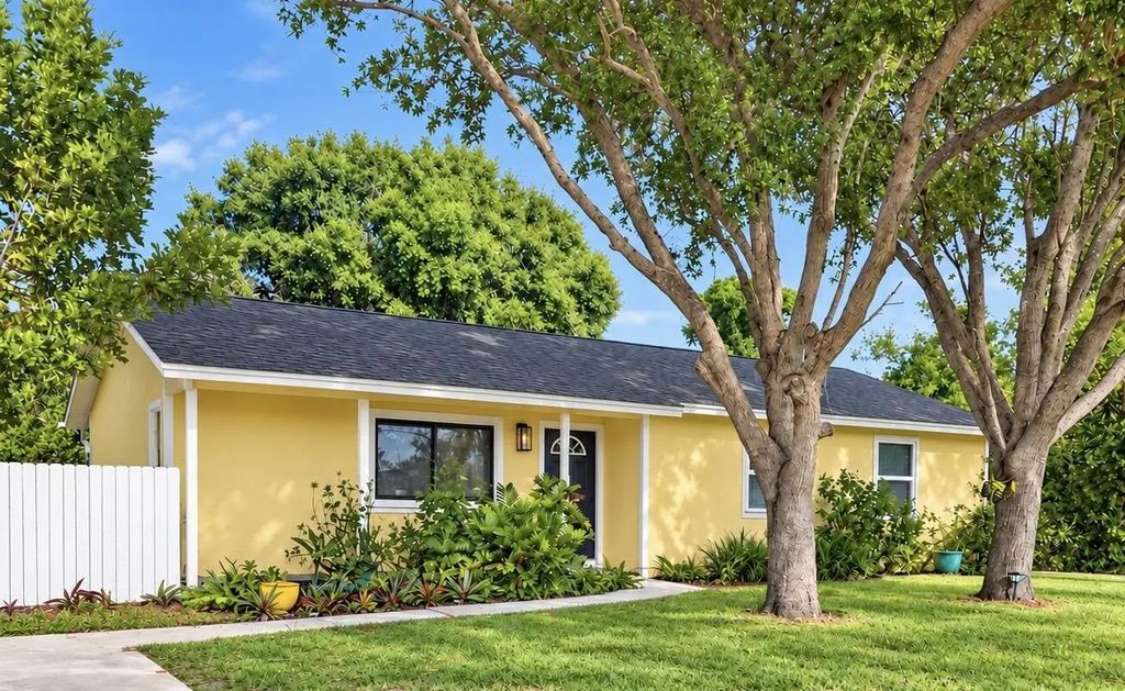 4702 Myrtle Drive, Fort Pierce