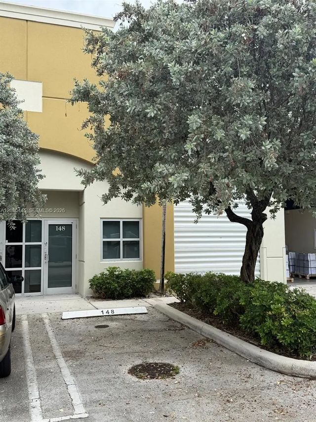 2061 Nw 112th Avenue #148, Sweetwater