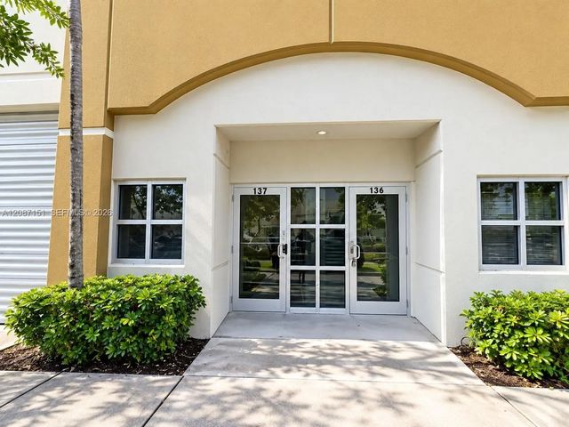 2061 Nw 112th Avenue #137, Sweetwater