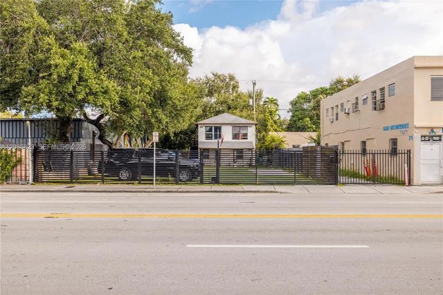 279 Nw 54th Street, Miami