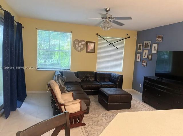 4 of 5 - 16540 Sw 37th Street, Miramar, FL