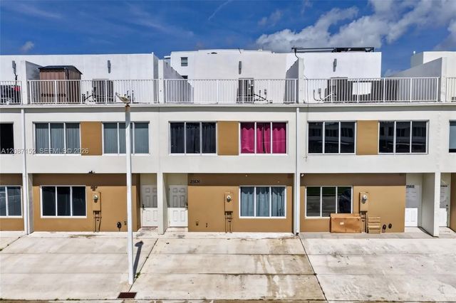 4 of 40 - 25836 Sw 139th Path, Homestead, FL