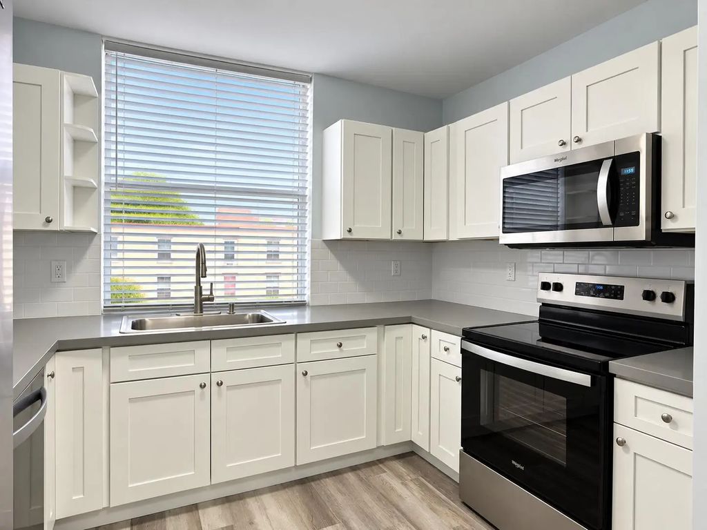 9 Willowbrook Lane #208, Delray Beach