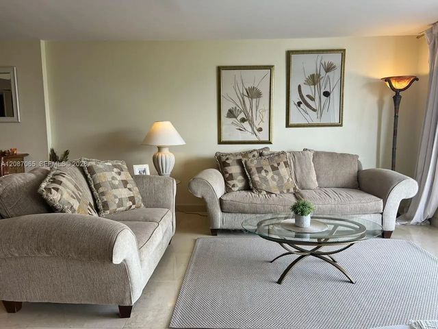 18151 Ne 31st Court #1005, Aventura