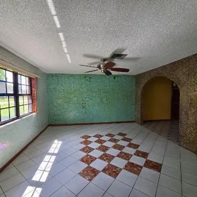 3 of 16 - 1400 Se Ladner Street Se, Port St. Lucie, FL