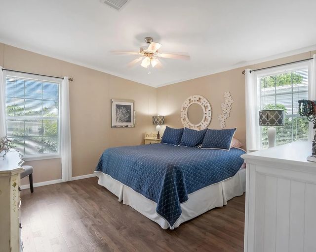 5 of 43 - 5420 Lagoon Drive, Fort Lauderdale, FL