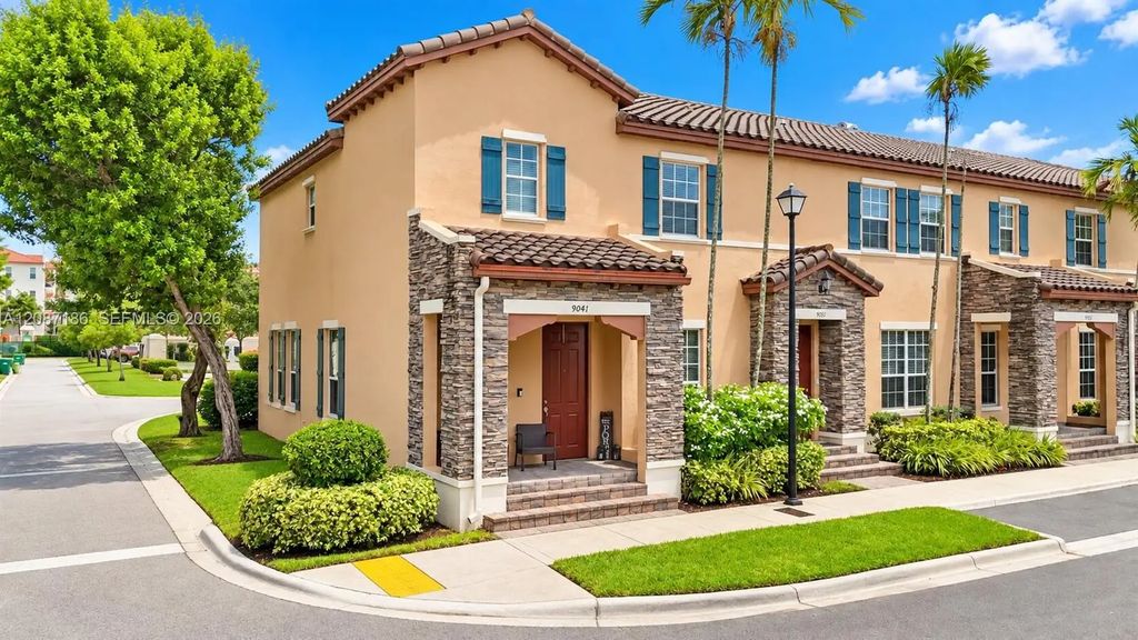 9041 Sw 169th Path, Miami