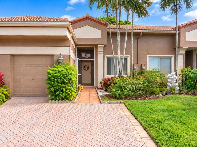 2 of 25 - 10164 Lombardy Drive, Tamarac, FL