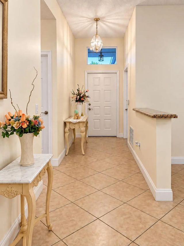 5 of 25 - 10164 Lombardy Drive, Tamarac, FL