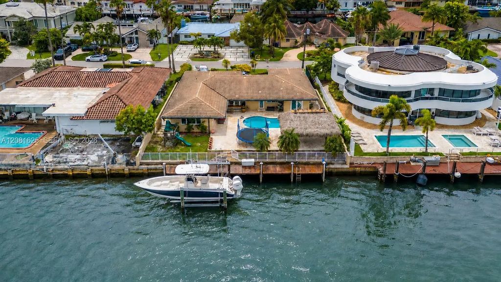 3324 Ne 167th Street, North Miami Beach