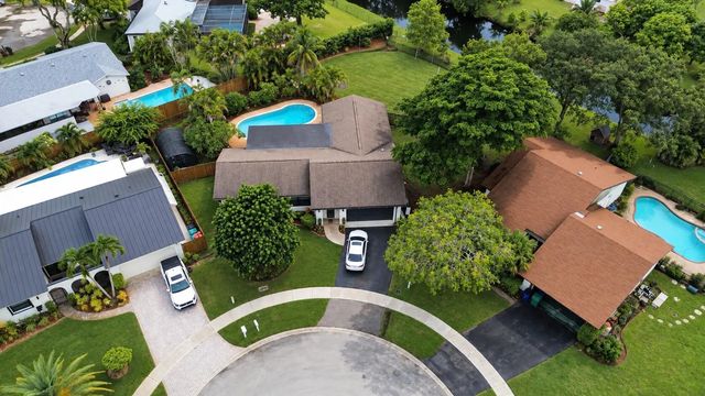 8764 Sw 51st Court, Cooper City