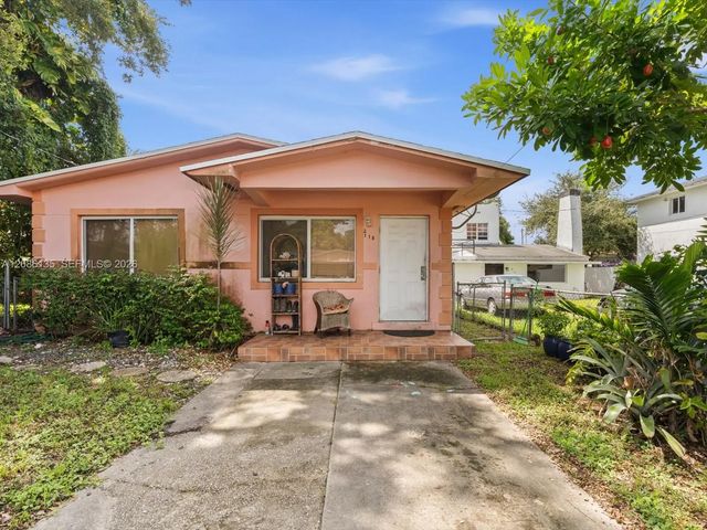 2118 Nw 47th Street, Miami