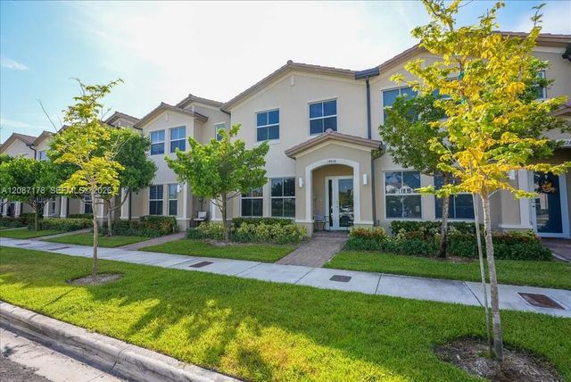 2 of 37 - 14824 Sw 265th Street, Homestead, FL