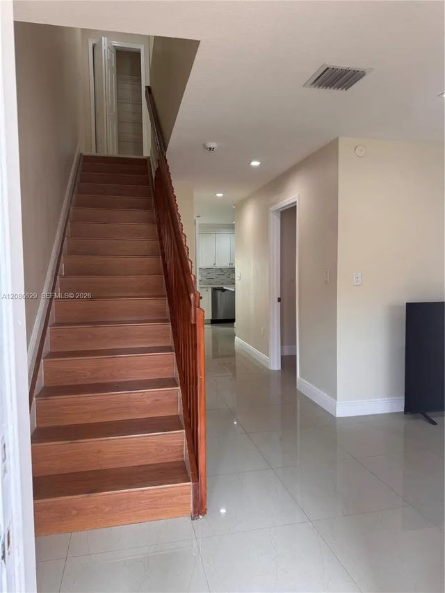 5 of 25 - 7075 Nw 173rd Drive #1406, Hialeah, FL