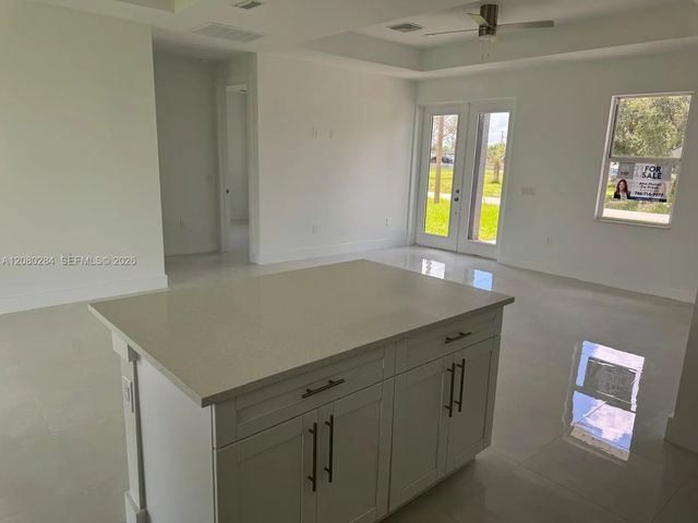 5 of 16 - 2044 Crawford Avenue N, Lehigh Acres, FL